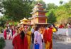 बागलुङको गौरीधाम मन्दिरमा भक्तजनकाे घुइँचो